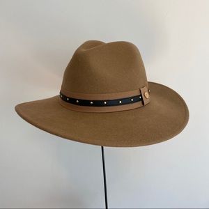 Vince Camuto Camel Color Felt Hat